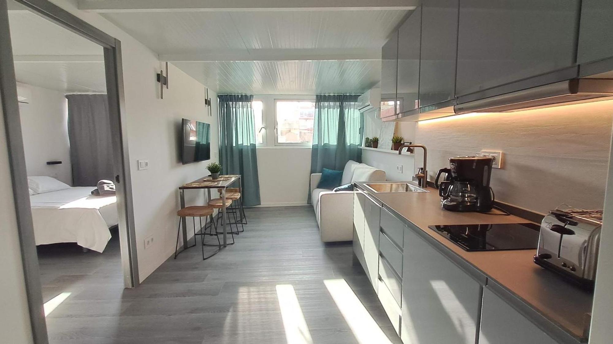 Topdown Apartments L'Hospitalet de Llobregat Exteriör bild